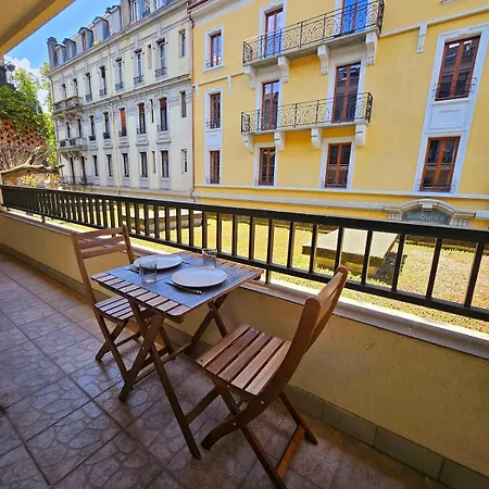 T2 Avec Balcon - Rue Royale 5min Du *